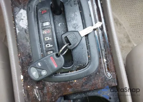 2000 Honda Accord 3.0 Ex z USA, uszkodzony, nr VIN 1HGCG165XYA089925